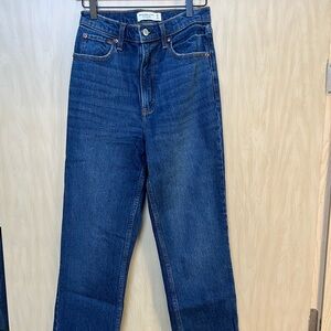 Abercrombie 90’s high rise straight jeans